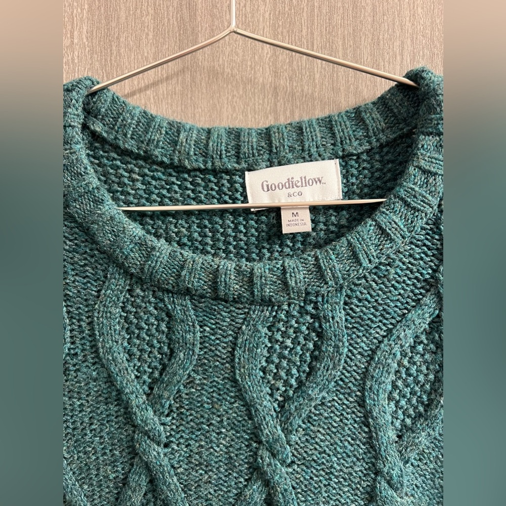 Goodfellow Sweater Medium - Picture 3 of 3